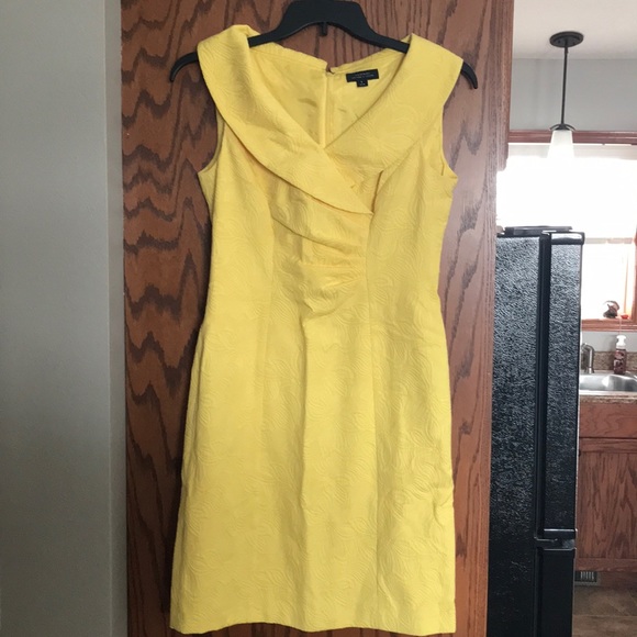 Tahari Dresses & Skirts - Tahari Dress in golden yellow.